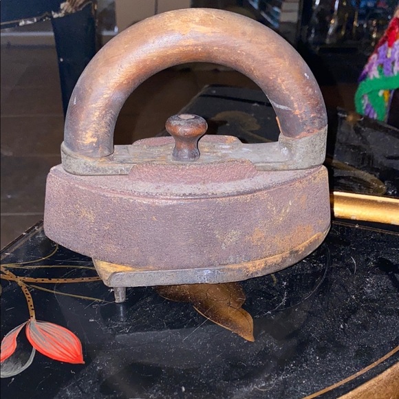 Other - Antique 1890’s Iron  Flat Iron complete with base